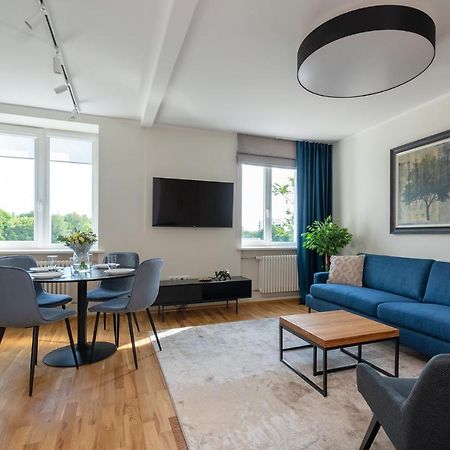 Old Town Luxury Penthouse Apartment With Emajogi View Tartu Bagian luar foto