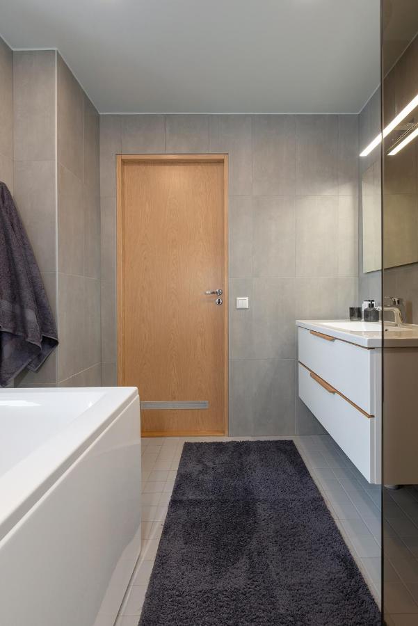 Old Town Luxury Penthouse Apartment With Emajogi View Tartu Bagian luar foto